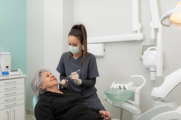 Best Emergency Tooth Extraction in Fox Crossing, WI